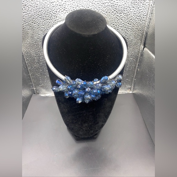 Choker Fashion Necklace with Crystal Faceted Beads - Picture 3 of 7